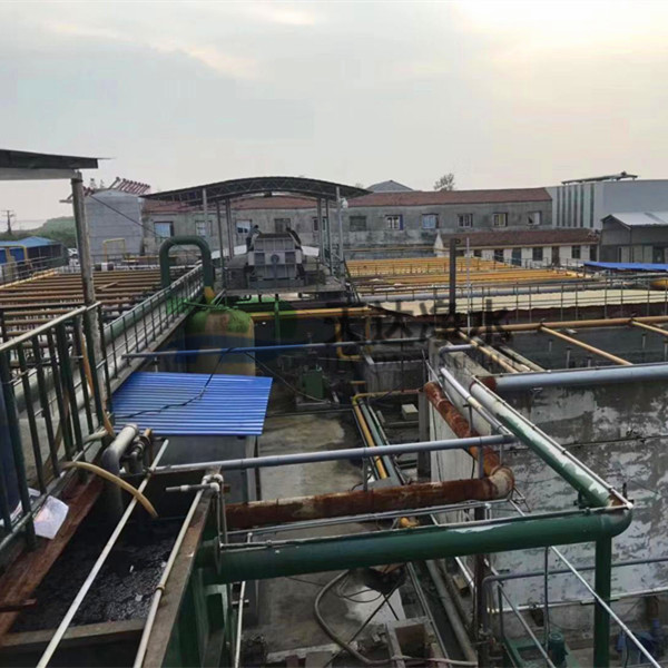 ����-���I(y��)��(j��)�ۺ��Ȼ��X�S(ch��ng)��ʹ�ð���